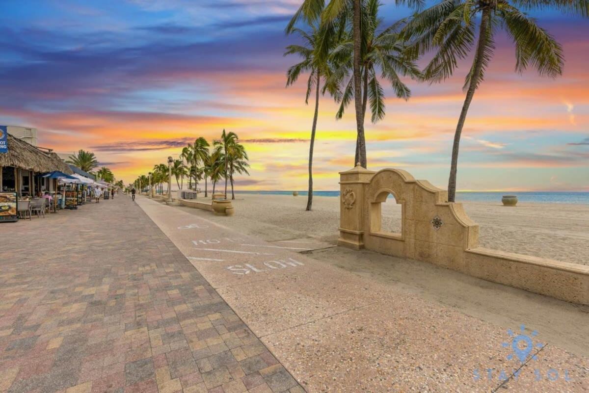 Best Stay - Rooftop Pool & Hot Tub - Hollywood Beach Exterior photo